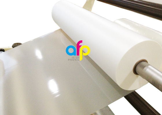 فیلم سفارشی Corona Single Side Corona BOPP براق کننده لمینیت 15micron - 30micron