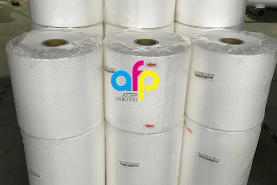 رول لمینیت مات حرارتی BOPP 600mm * 4000m اندازه برای بسته بندی